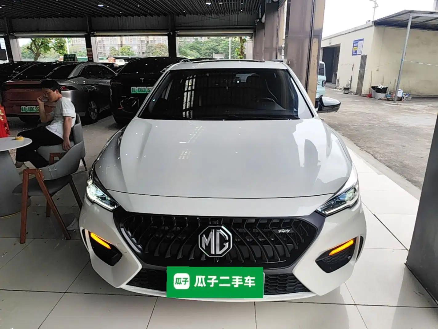 MG 6 New Energy 2020 1.5T Hybrid Trophy Flagship Edition — миниатюра 2
