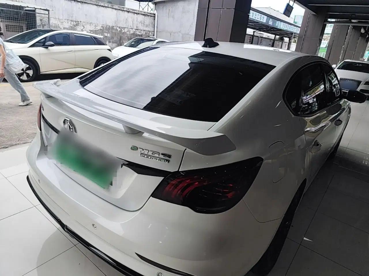 MG 6 New Energy 2020 1.5T Hybrid Trophy Flagship Edition — миниатюра 6