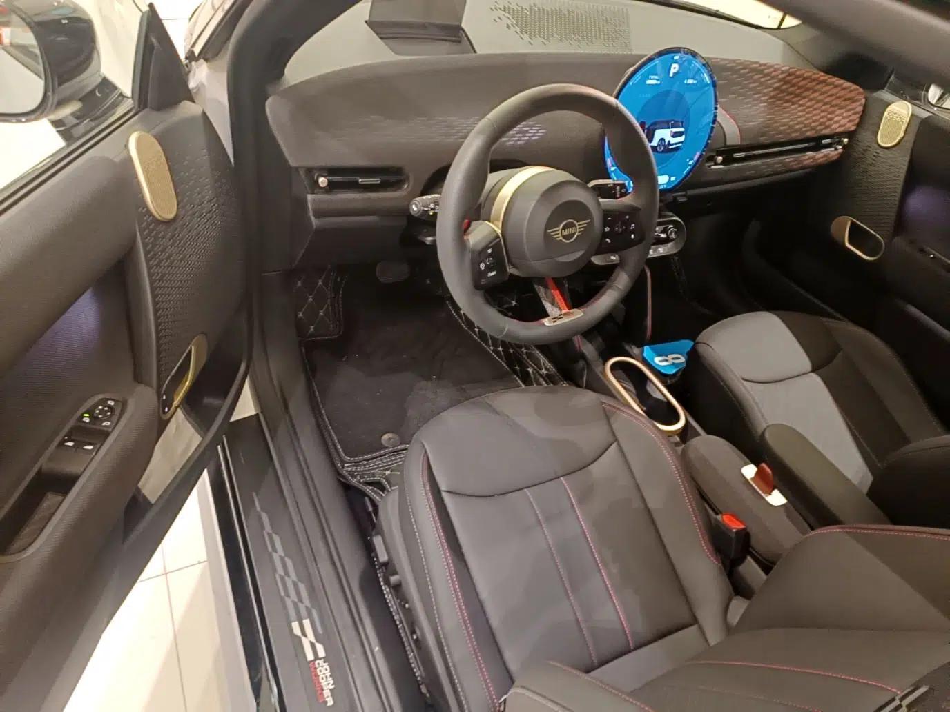 MINI Electric COOPER JCW 2025 JOHN COOPER WORKS — миниатюра 19