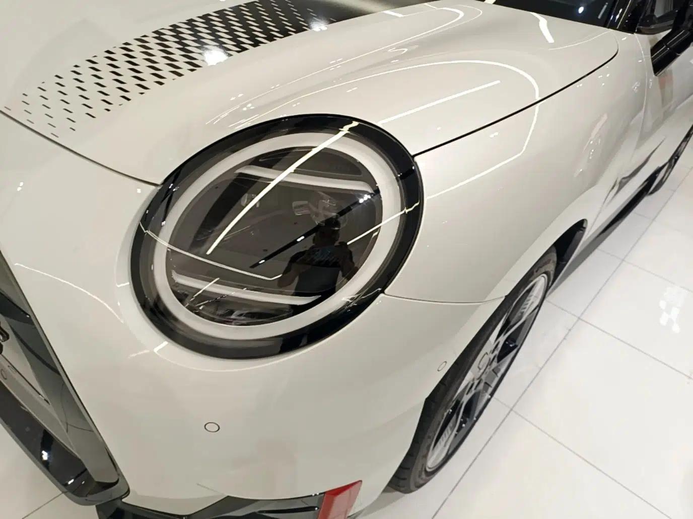 MINI Electric COOPER JCW 2025 JOHN COOPER WORKS — миниатюра 9