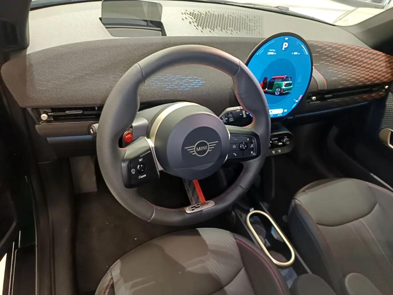 MINI Electric COOPER JCW 2025 JOHN COOPER WORKS — миниатюра 14