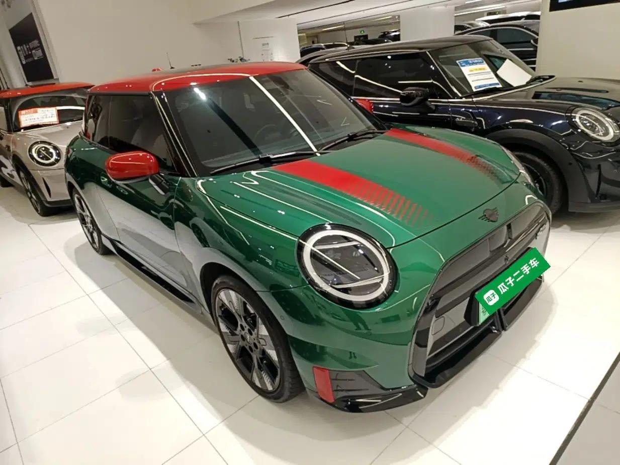 MINI Electric COOPER JCW 2025 JOHN COOPER WORKS — миниатюра 3