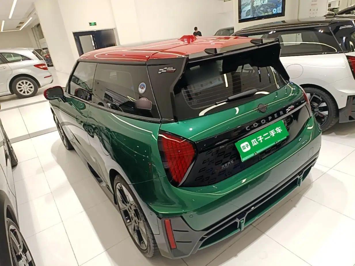 MINI Electric COOPER JCW 2025 JOHN COOPER WORKS — миниатюра 4