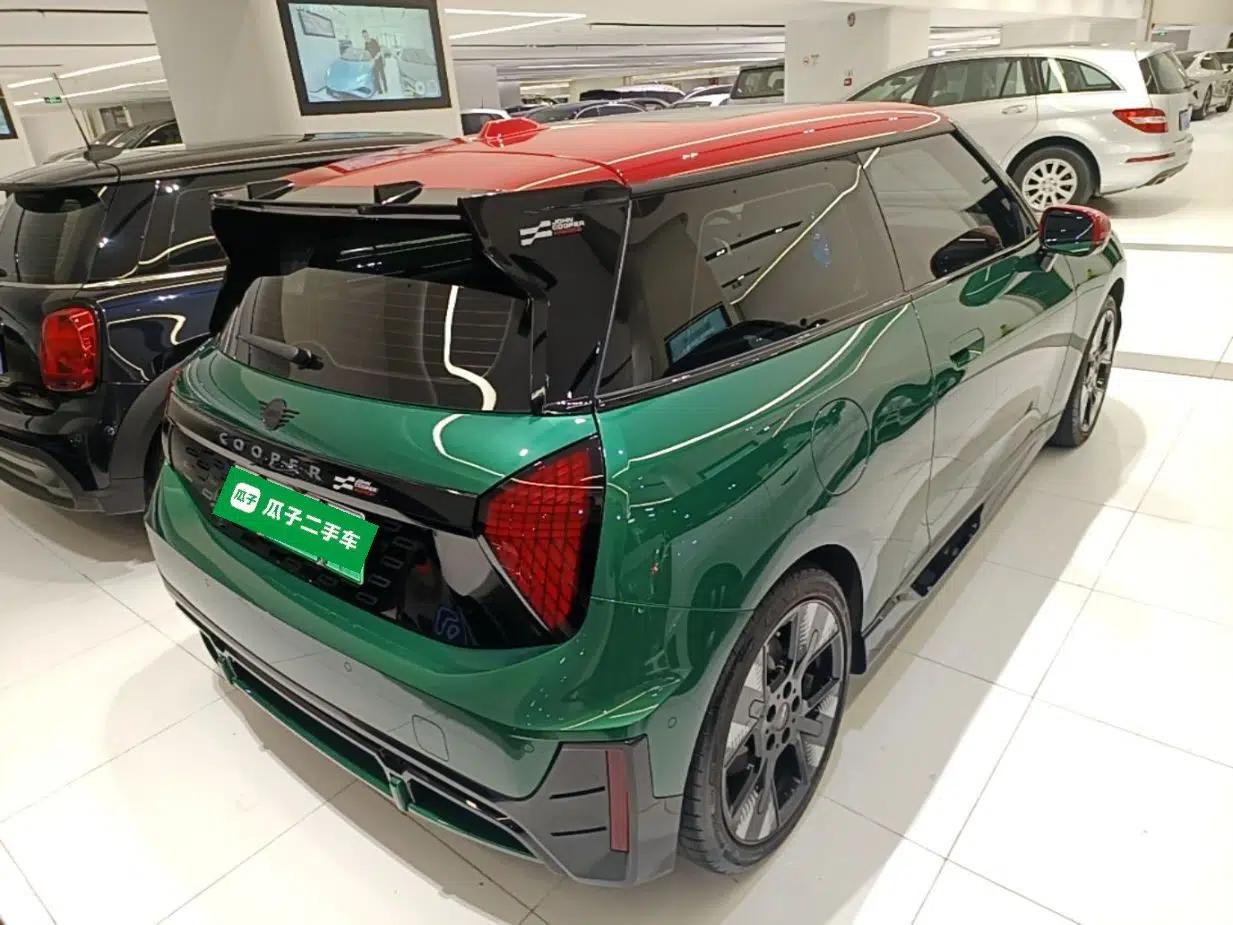 MINI Electric COOPER JCW 2025 JOHN COOPER WORKS — миниатюра 6