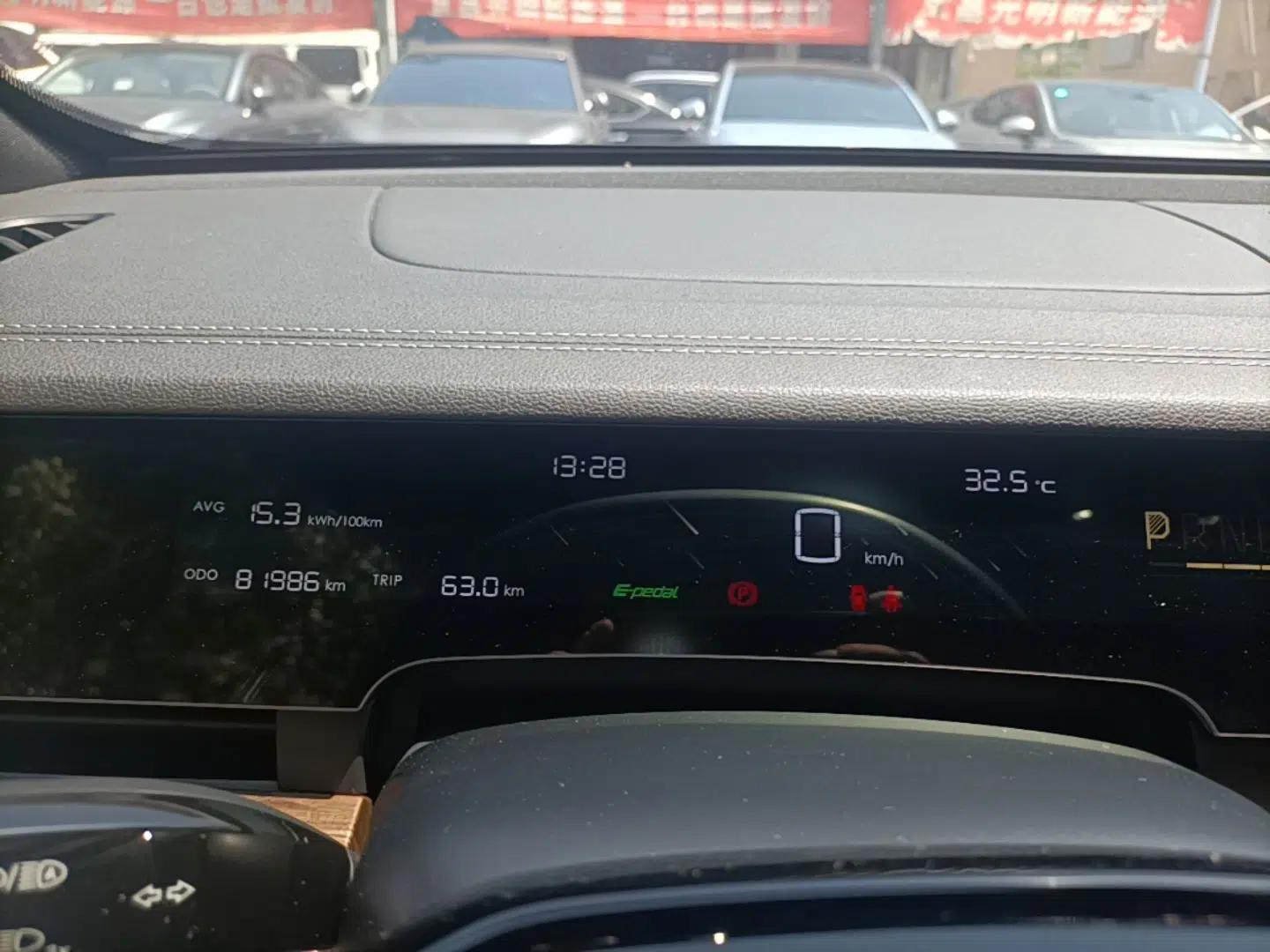 NETA S 2023 Pure Electric 520km Rear-Drive Lite Version — миниатюра 14