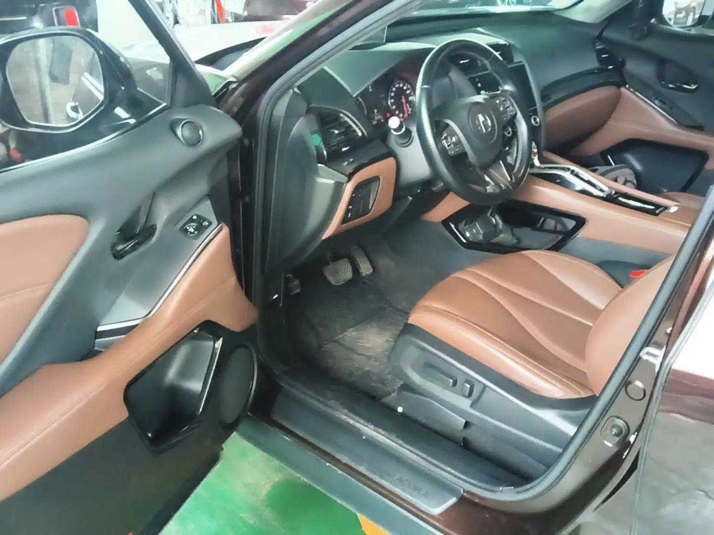 Acura CDX 2016 1.5T Two-Wheel Drive Deluxe Edition — миниатюра 19