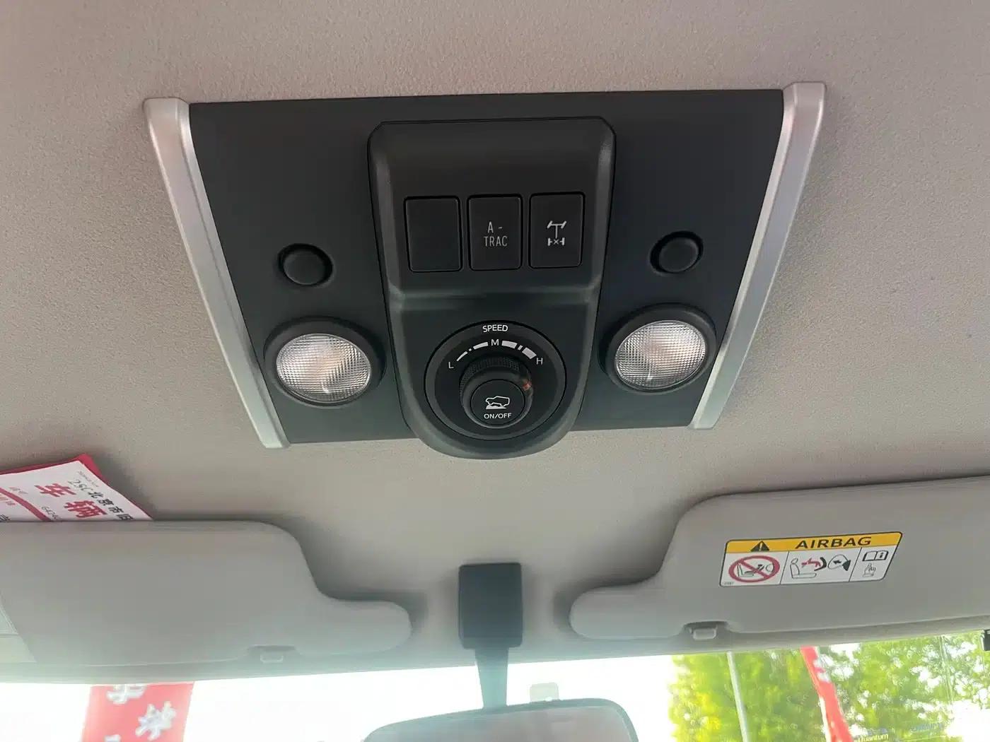 2019 FJ Cruiser 4.0L Dual Airbags, Dual Fuel Tanks, Air Pump Middle East Version — миниатюра 16