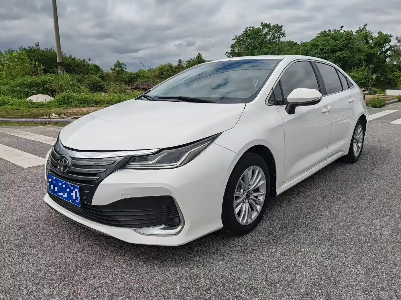 2023 Avalon 2.0L Elite Edition — миниатюра 1