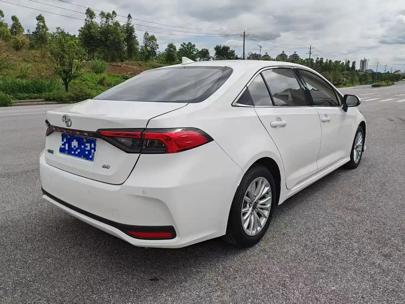 2023 Avalon 2.0L Elite Edition — миниатюра 7