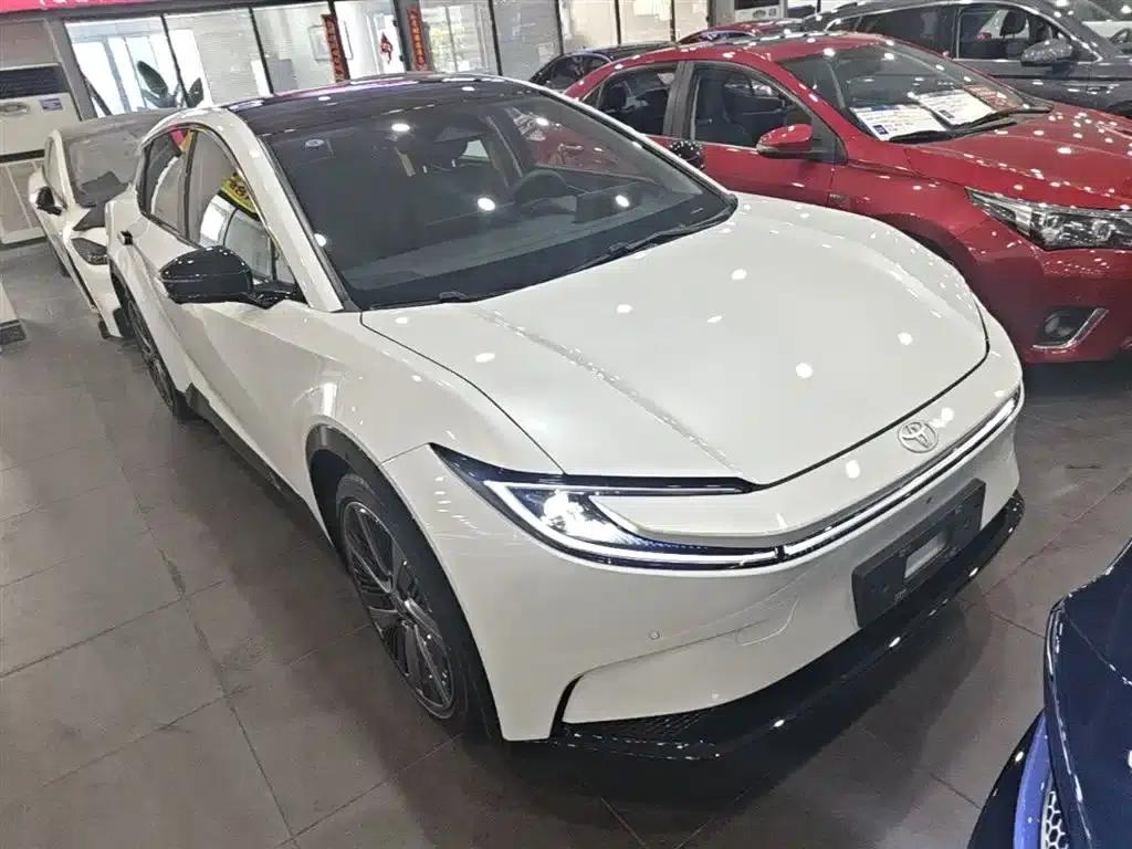 Toyota BZ5 2025 550 PRO — миниатюра 4