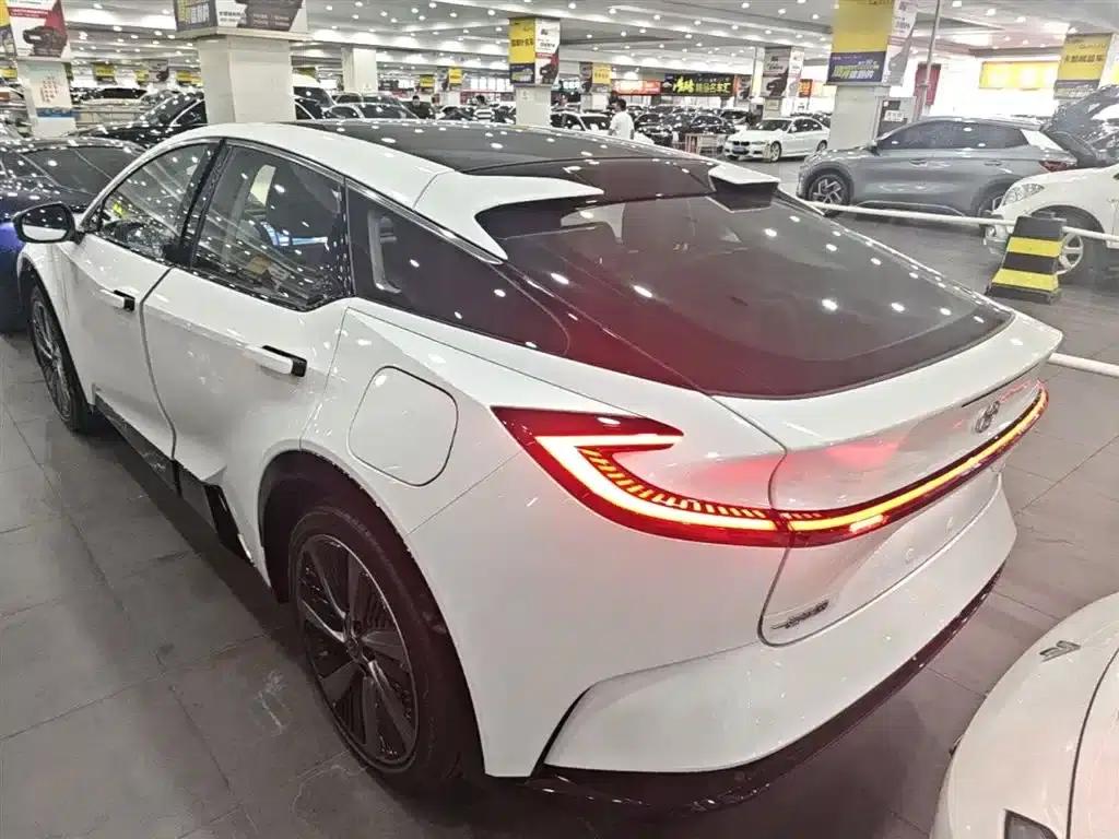 Toyota BZ5 2025 550 PRO — миниатюра 5