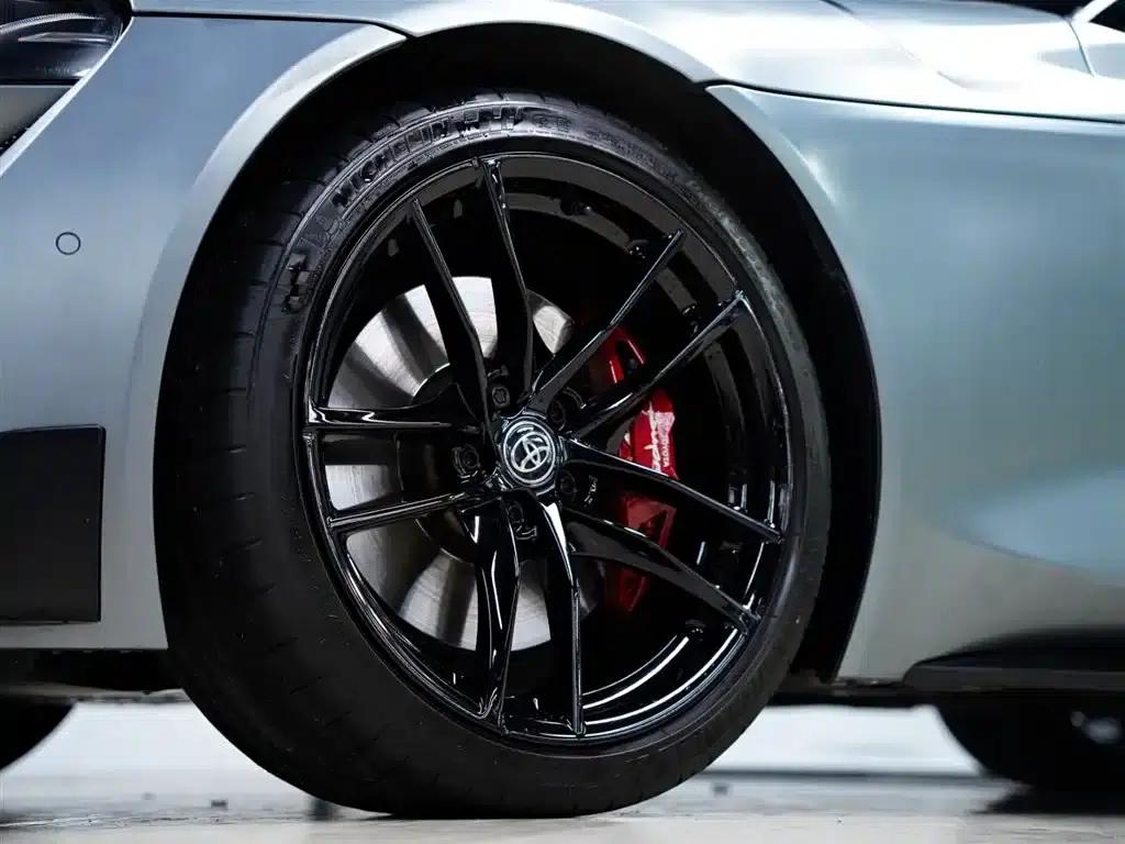 2022 SUPRA GR 3.0T Mountain Grey Limited Edition — миниатюра 18