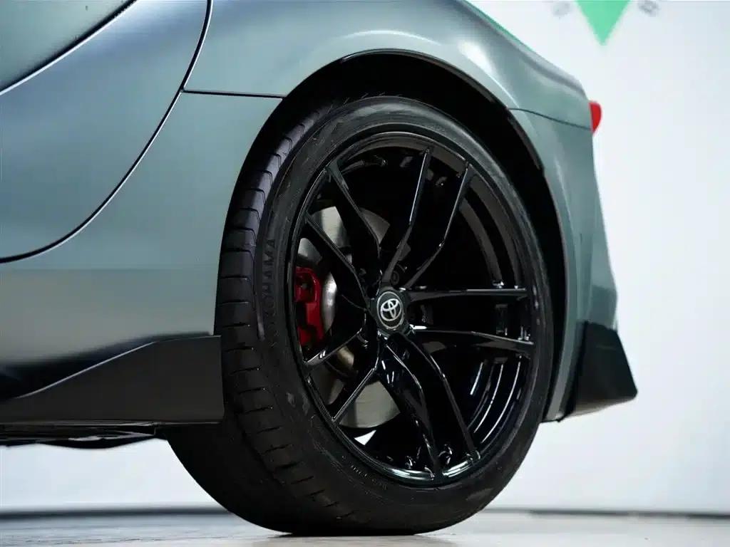 2022 SUPRA GR 3.0T Mountain Grey Limited Edition — миниатюра 21