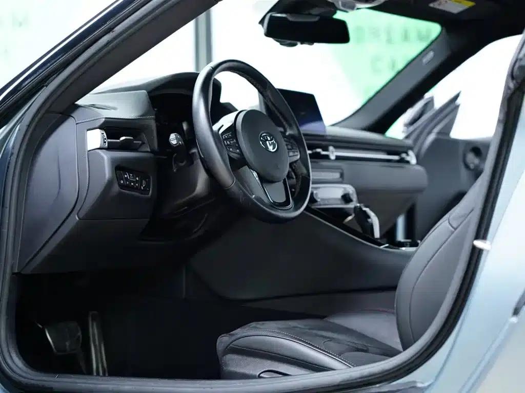 2022 SUPRA GR 3.0T Mountain Grey Limited Edition — миниатюра 25