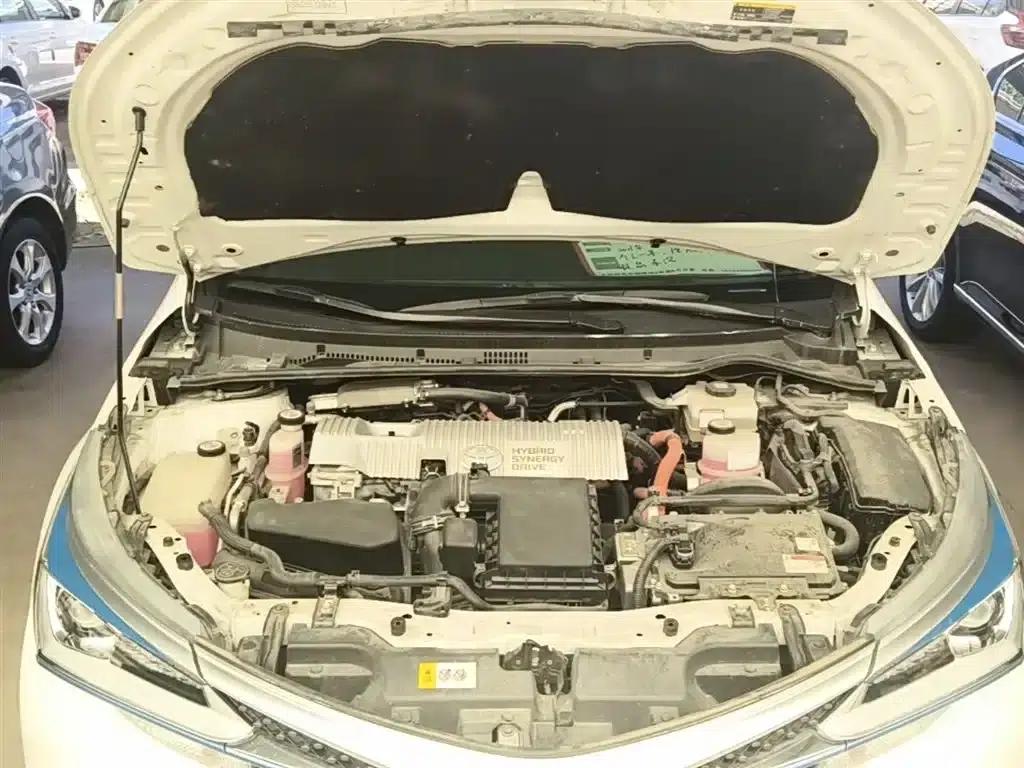 Corolla Hybrid E+ 2019 1.8L E-CVT Leading Edition — миниатюра 20