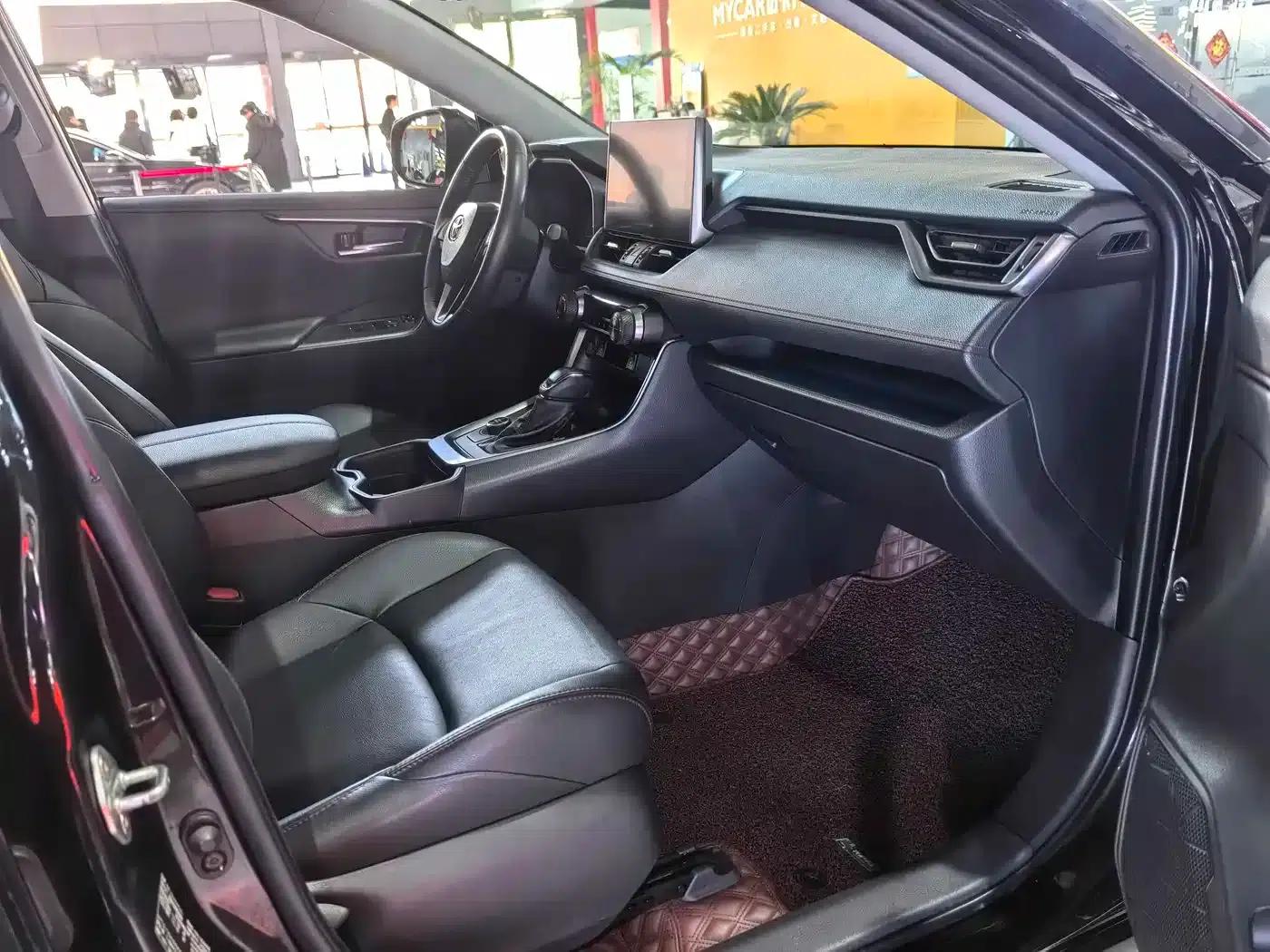 Highlander New Energy 2021 High-Performance Edition 2.5L AWD Exhilarating Version — миниатюра 14