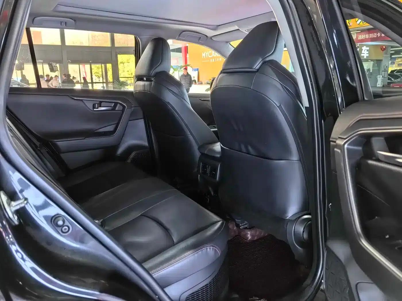 Highlander New Energy 2021 High-Performance Edition 2.5L AWD Exhilarating Version — миниатюра 15
