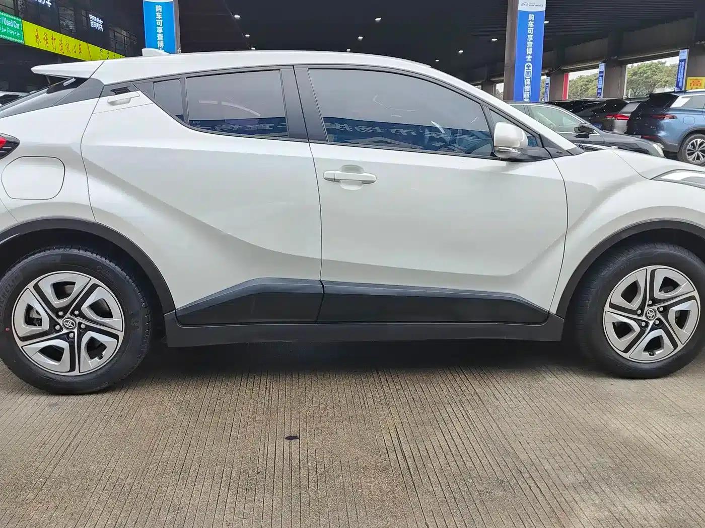 C-HR 2020 E-Smart Edition — миниатюра 4