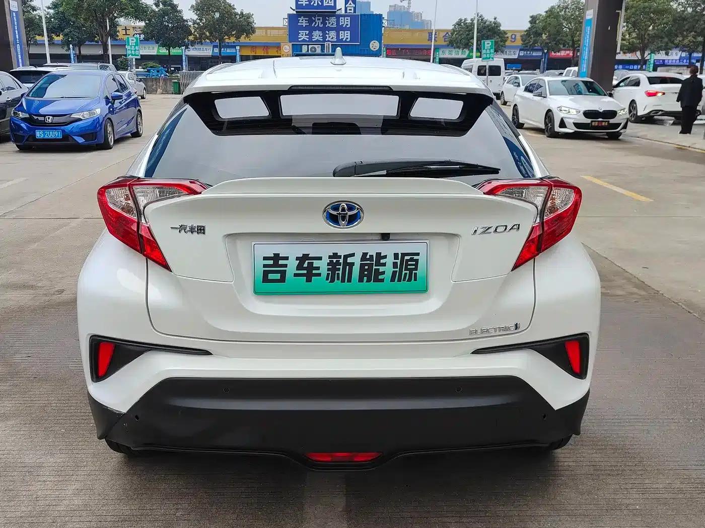 C-HR 2020 E-Smart Edition — миниатюра 9