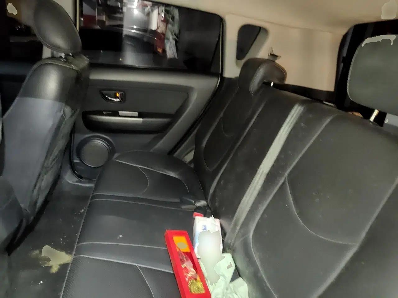 Kia Soul 2010 1.6L AT GL — миниатюра 18