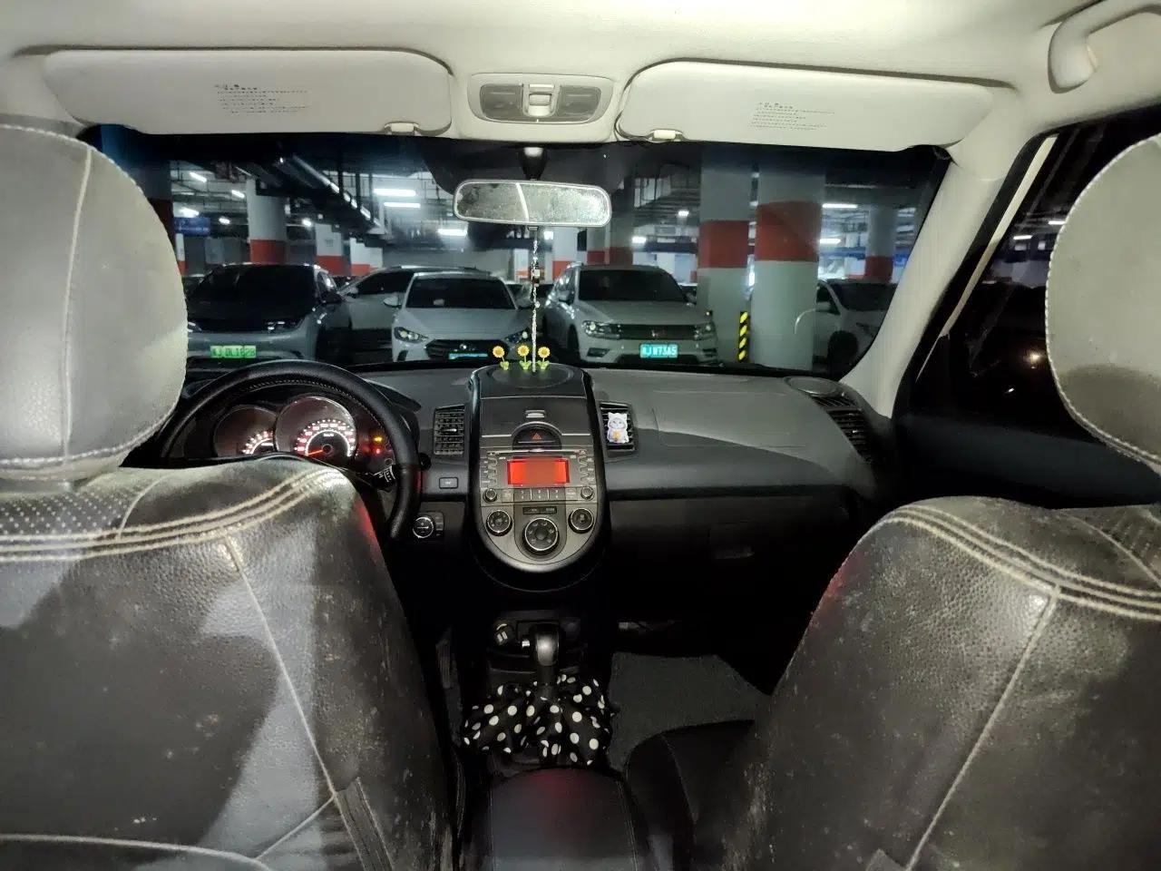 Kia Soul 2010 1.6L AT GL — миниатюра 19