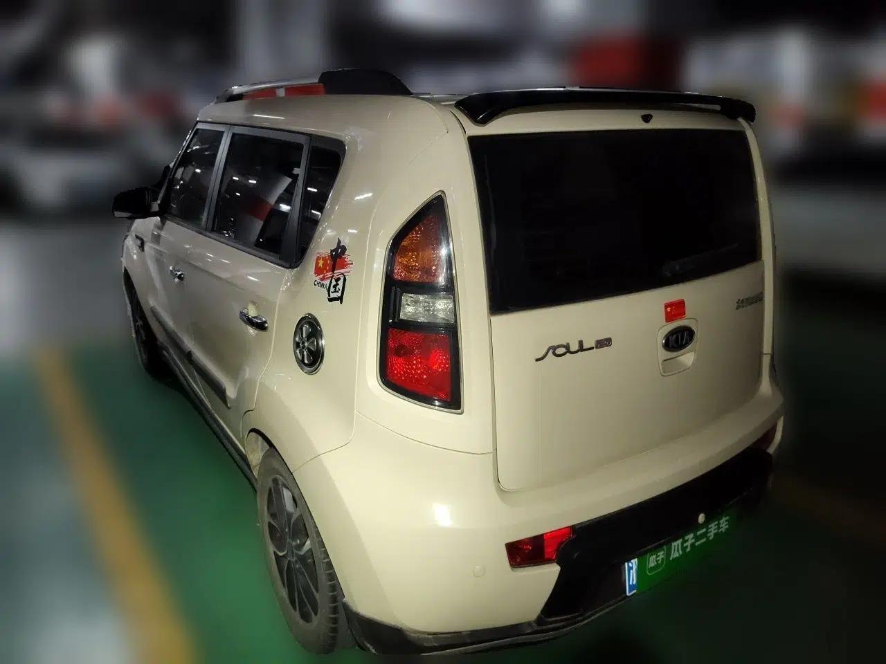 Kia Soul 2010 1.6L AT GL — миниатюра 4