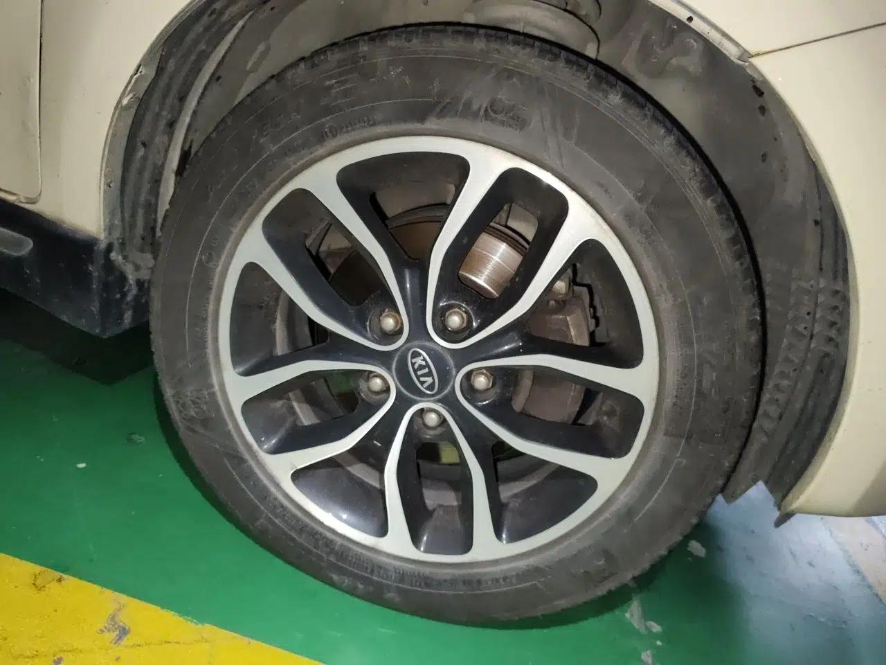 Kia Soul 2010 1.6L AT GL — миниатюра 8