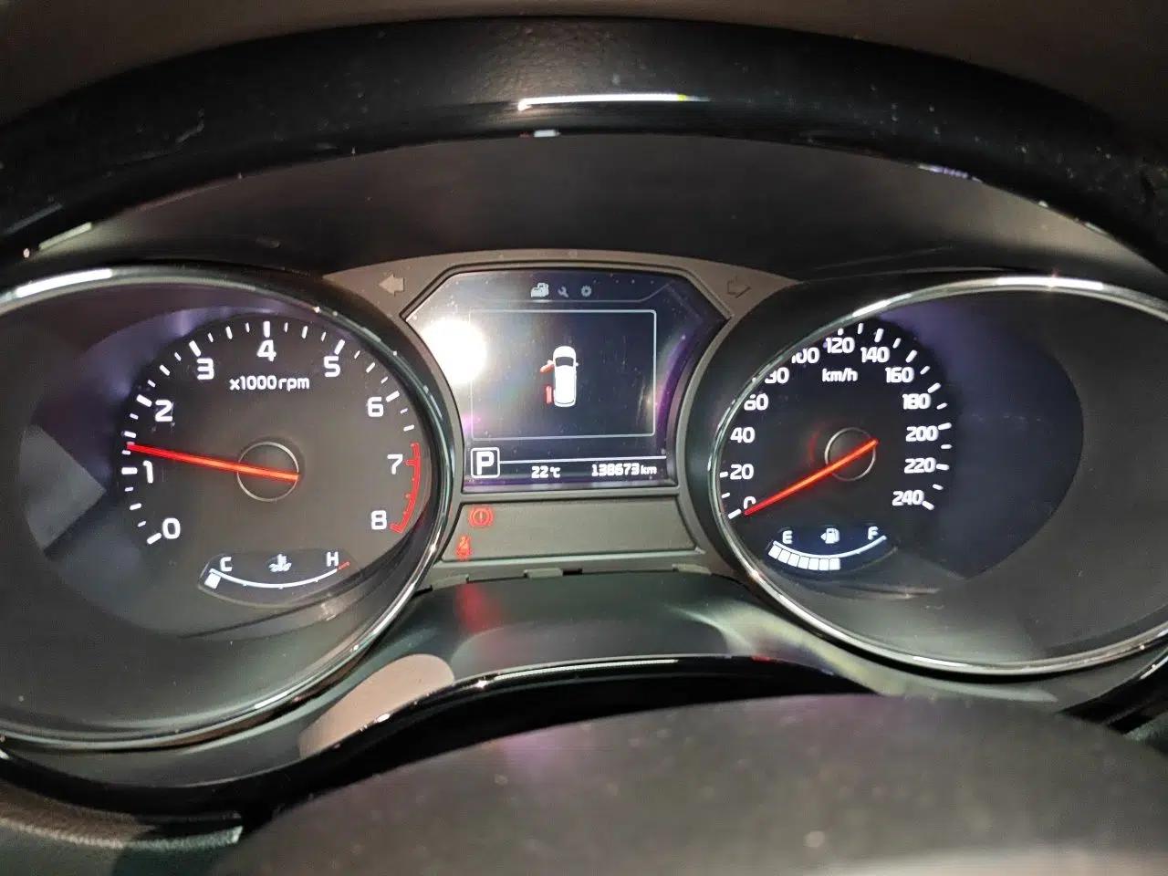 Kia Carnival 2015 3.3 GDI Flagship Edition China IV Standard — миниатюра 12