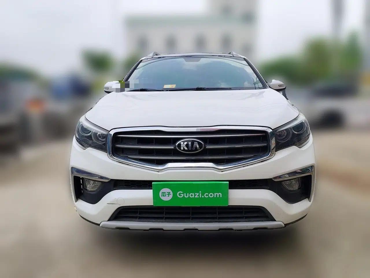 Kia KX7 2017 2.0L Automatic 2WD GLS 5-Seater — миниатюра 2