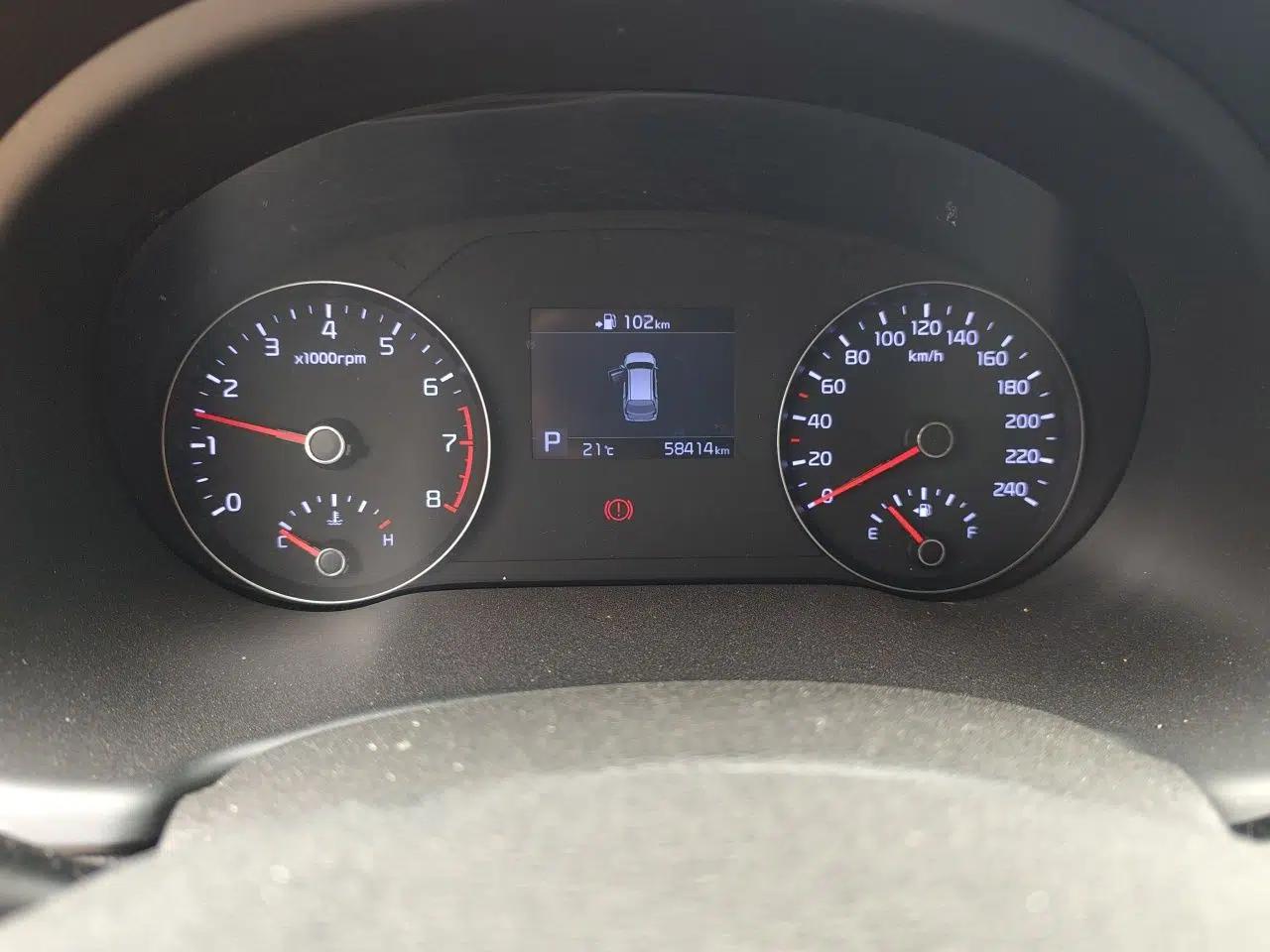 Kia KX7 2017 2.0L Automatic 2WD GLS 5-Seater — миниатюра 12