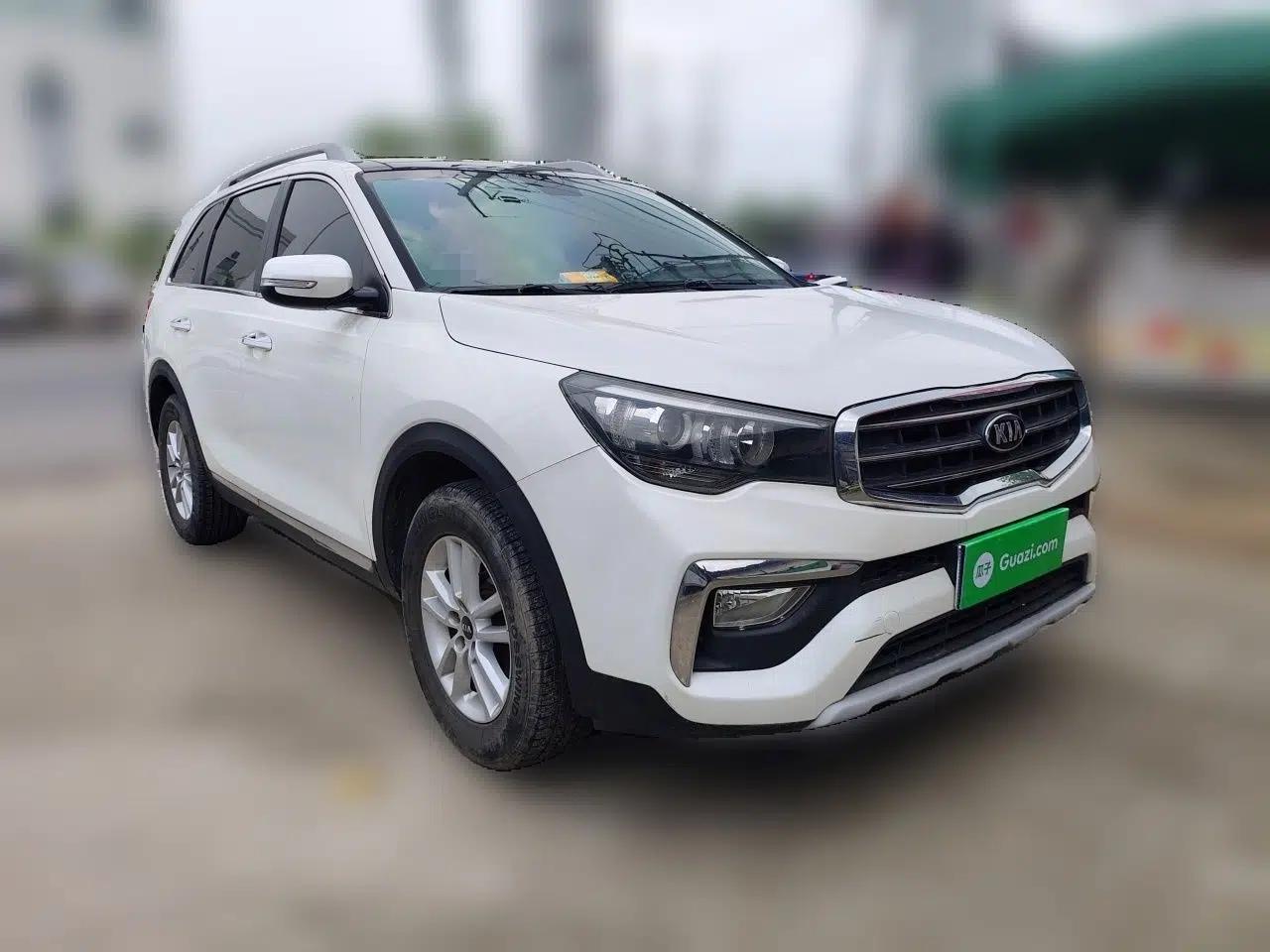 Kia KX7 2017 2.0L Automatic 2WD GLS 5-Seater — миниатюра 3