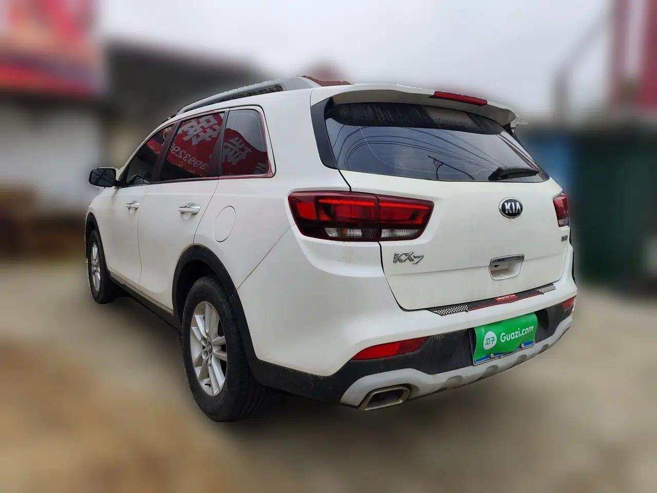 Kia KX7 2017 2.0L Automatic 2WD GLS 5-Seater — миниатюра 4