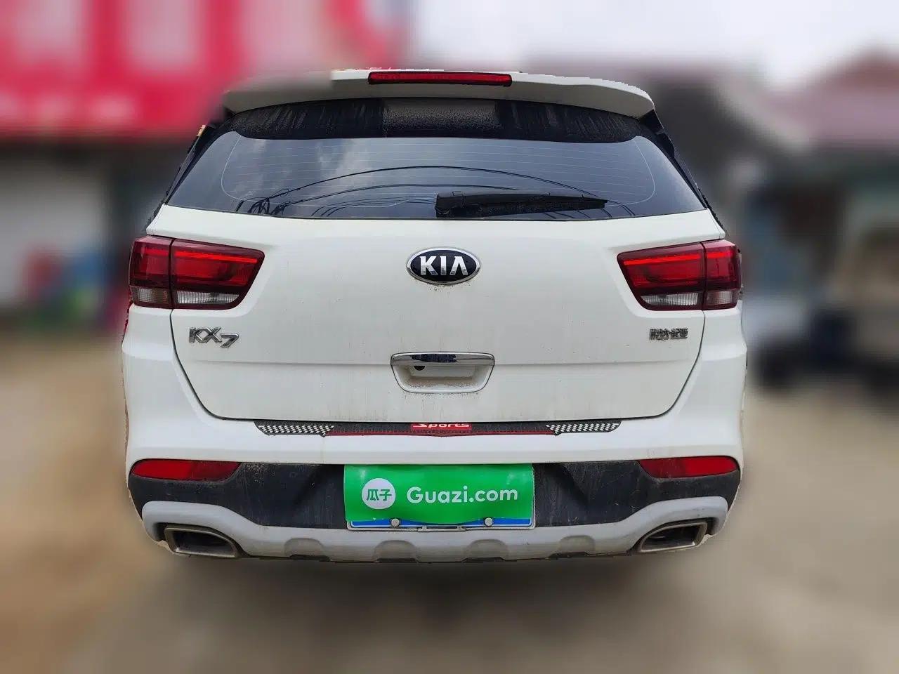 Kia KX7 2017 2.0L Automatic 2WD GLS 5-Seater — миниатюра 5