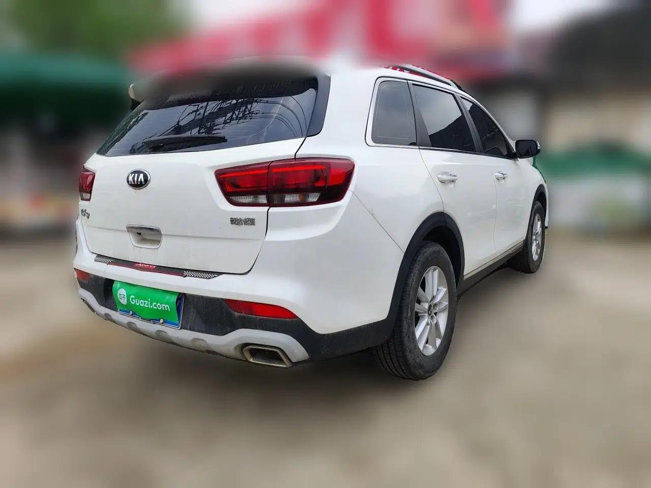 Kia KX7 2017 2.0L Automatic 2WD GLS 5-Seater — миниатюра 6