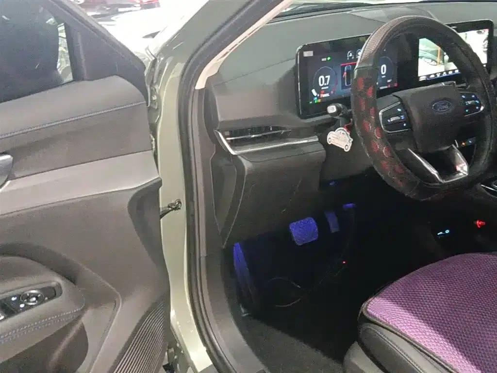 2025 EcoBoost 170 Elite — миниатюра 16