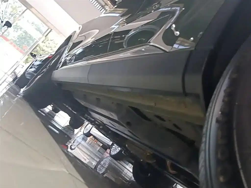 2025 EcoBoost 170 Elite — миниатюра 22