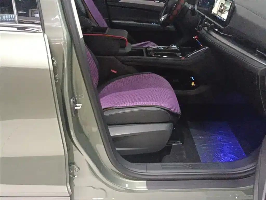 2025 EcoBoost 170 Elite — миниатюра 25