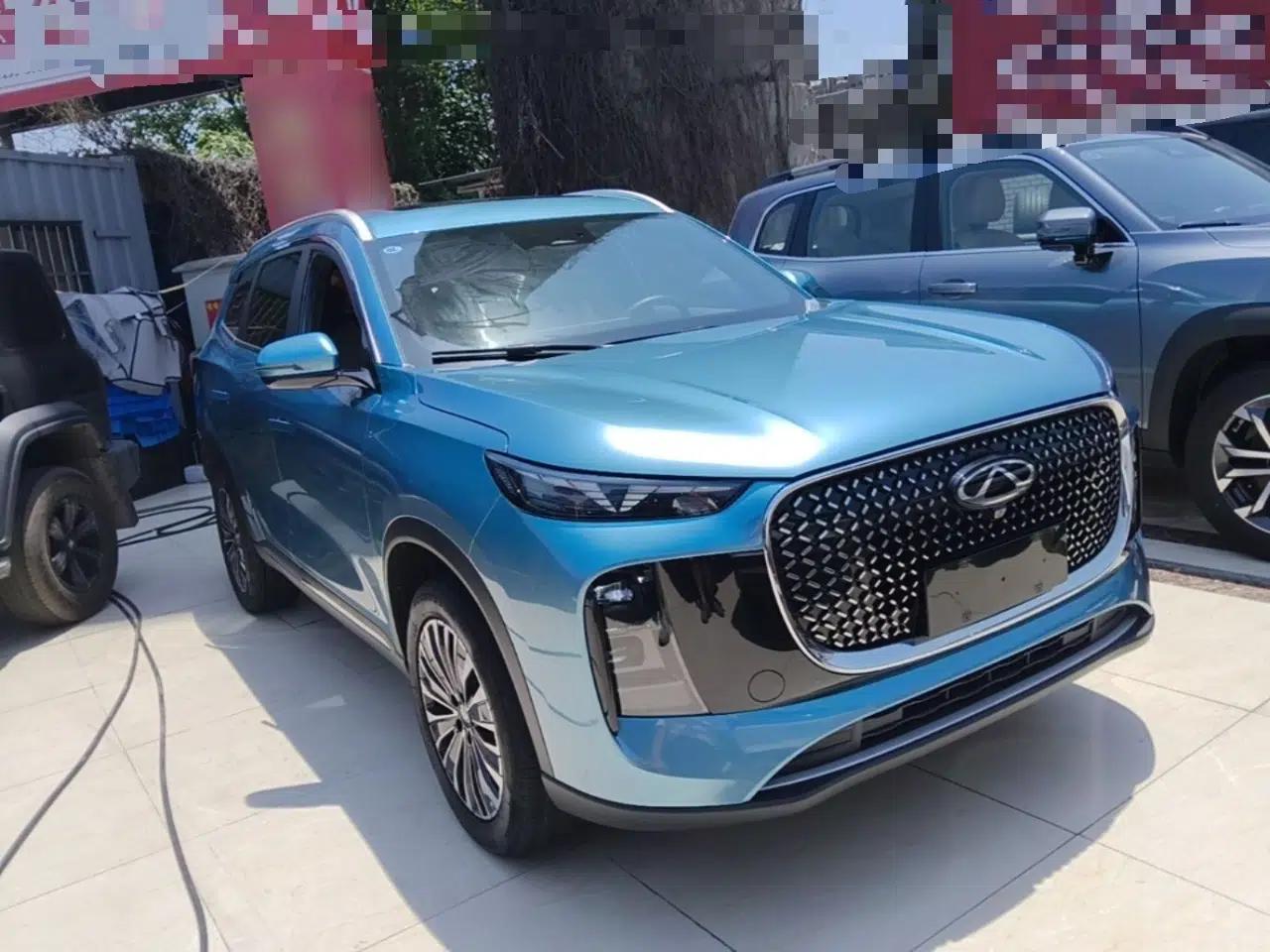 Chery Tiggo 8 PLUS C-DM 2025 1.5T 116 km Prestige Version 5 Seats — миниатюра 3
