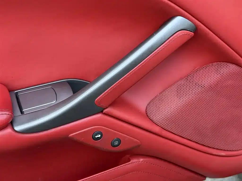 2013 F12berlinetta 6.3L Standard Model — миниатюра 14