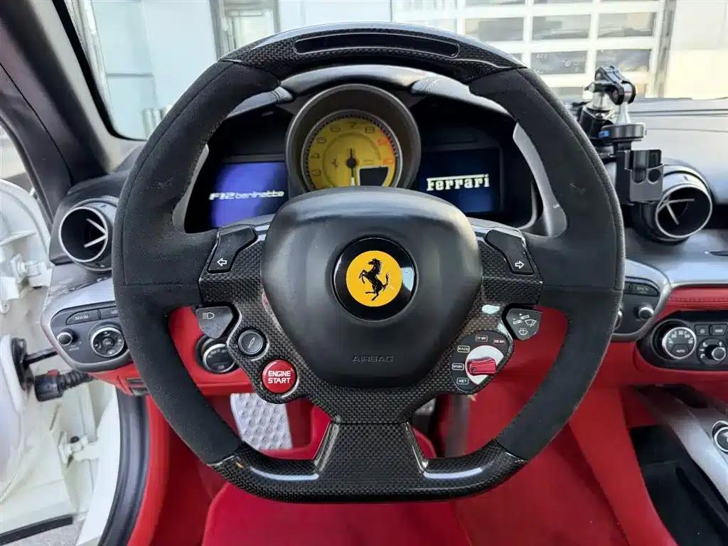 2013 F12berlinetta 6.3L Standard Model — миниатюра 19