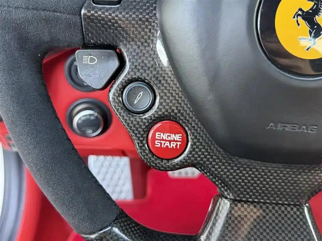 2013 F12berlinetta 6.3L Standard Model — миниатюра 23