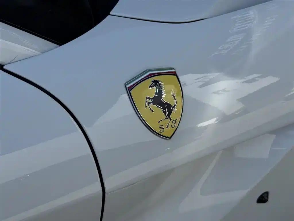 2013 F12berlinetta 6.3L Standard Model — миниатюра 7