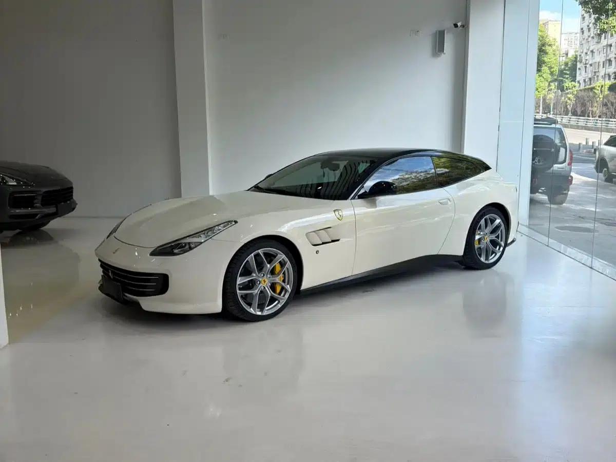 2016 GTC4Lusso 6.3L V12 — миниатюра 5