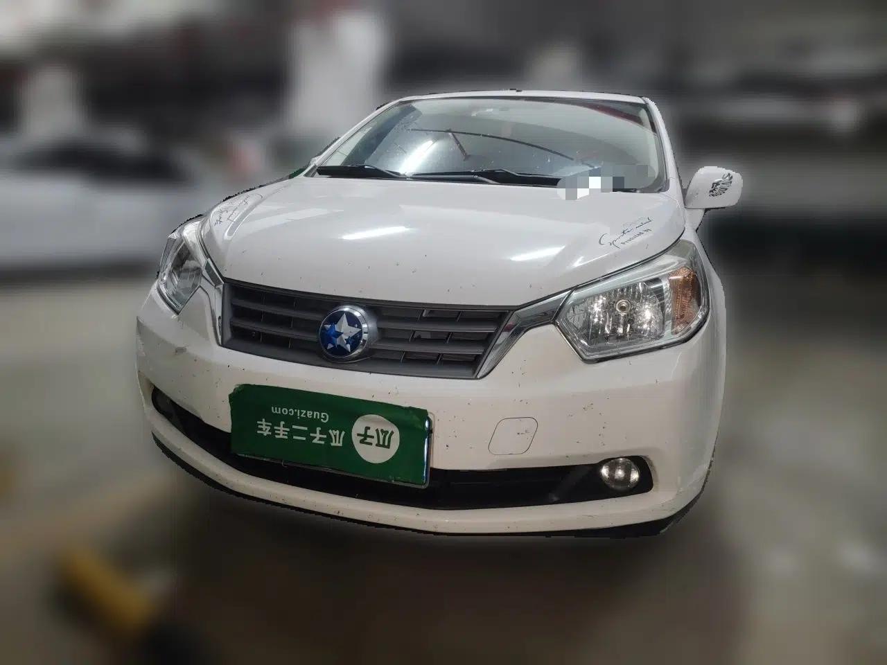 Venucia R50 2013 1.6L Manual Version with Beidou Navigation — миниатюра 2