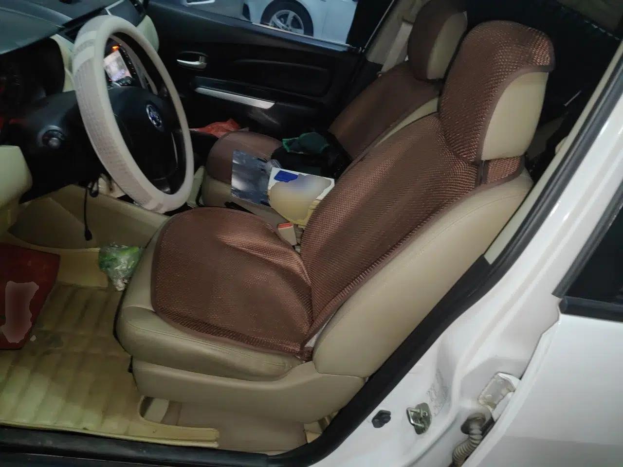 Venucia R50 2013 1.6L Manual Version with Beidou Navigation — миниатюра 16