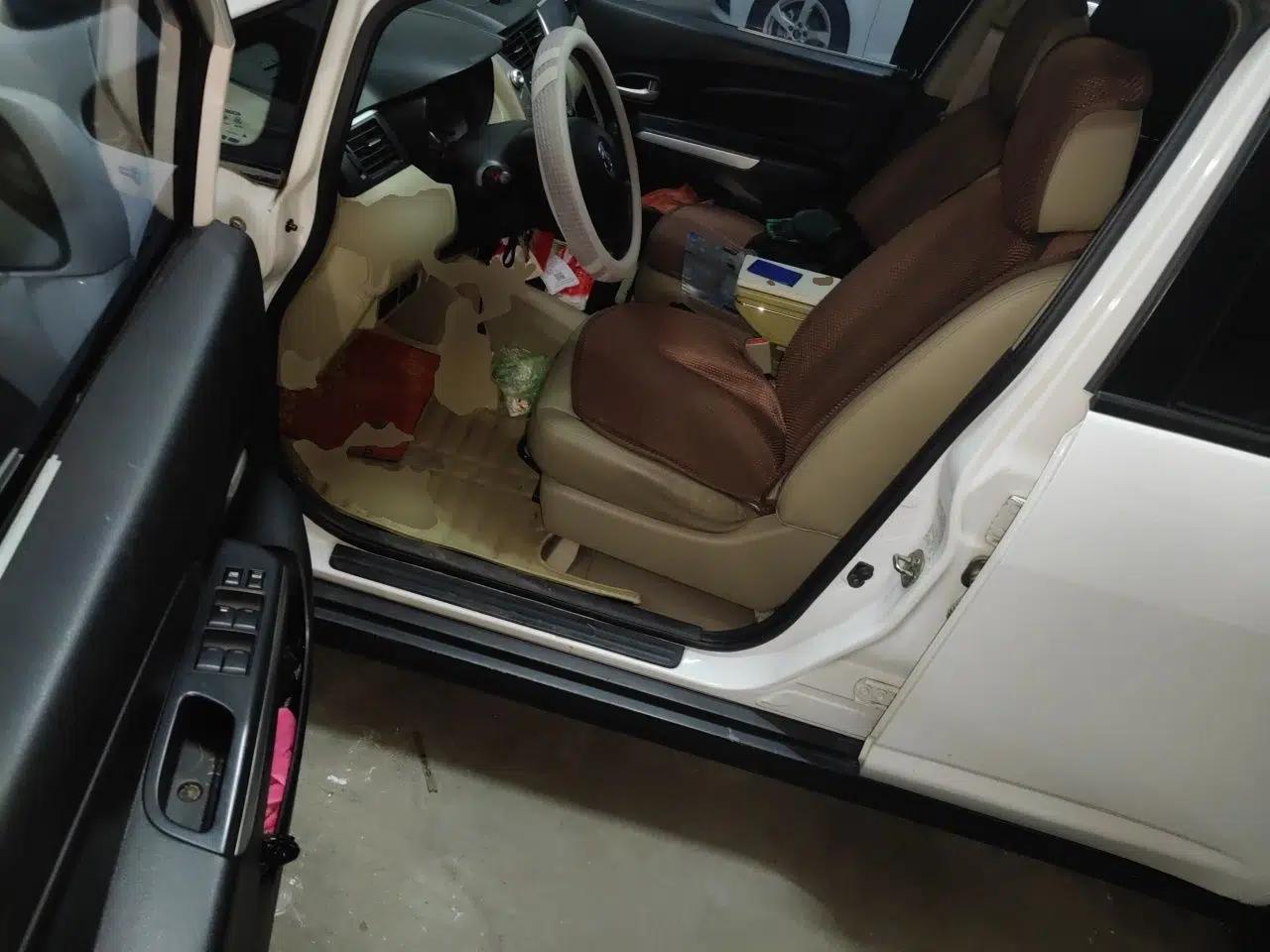 Venucia R50 2013 1.6L Manual Version with Beidou Navigation — миниатюра 17