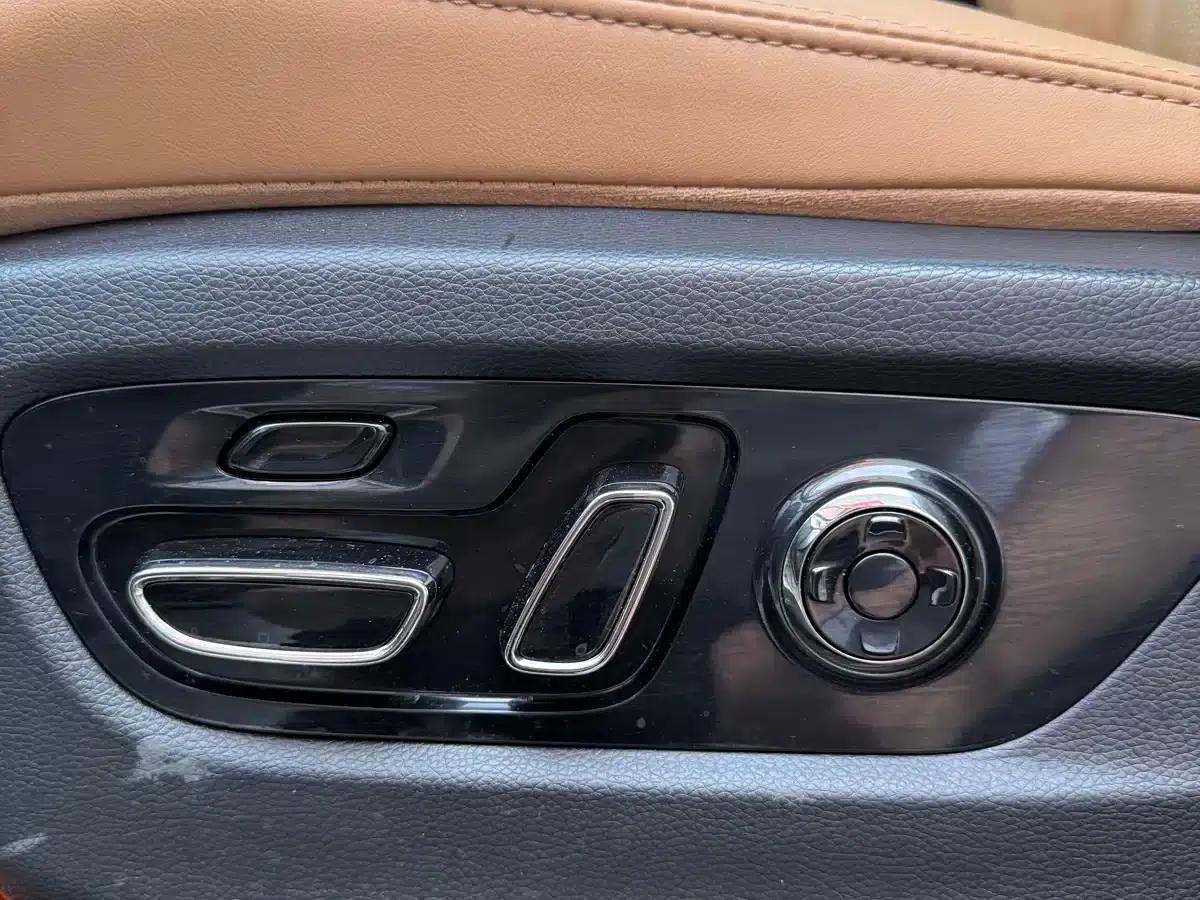 Trumpchi ES9 2024 PHEV 143km Traveler Max — миниатюра 13