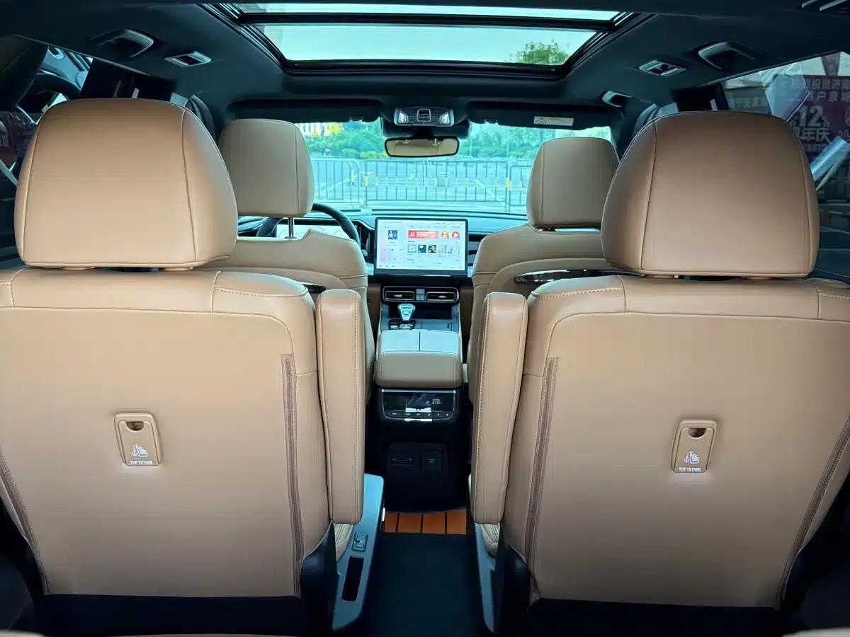 Trumpchi ES9 2024 PHEV 143km Traveler Max — миниатюра 18
