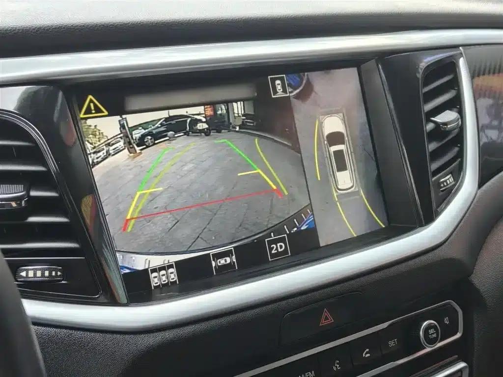 Trumpchi GS7 2017 320T 2WD Luxury Intelligent Connectivity Edition — миниатюра 19