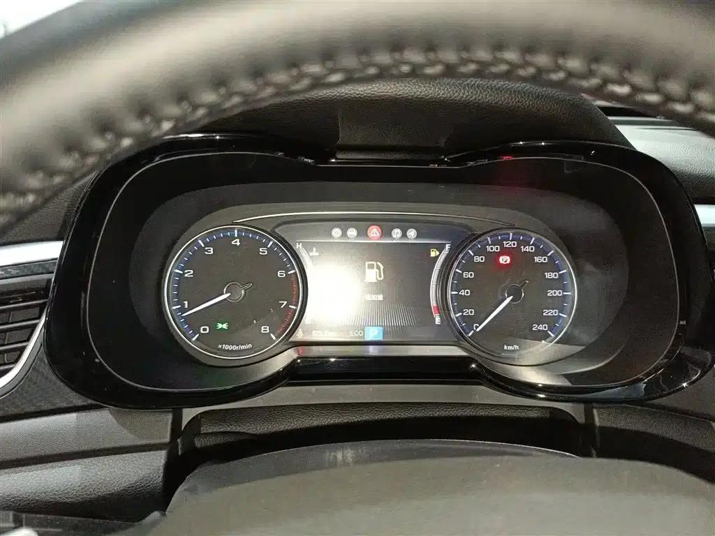 Trumpchi GS7 2017 320T 2WD Luxury Intelligent Connectivity Edition — миниатюра 4